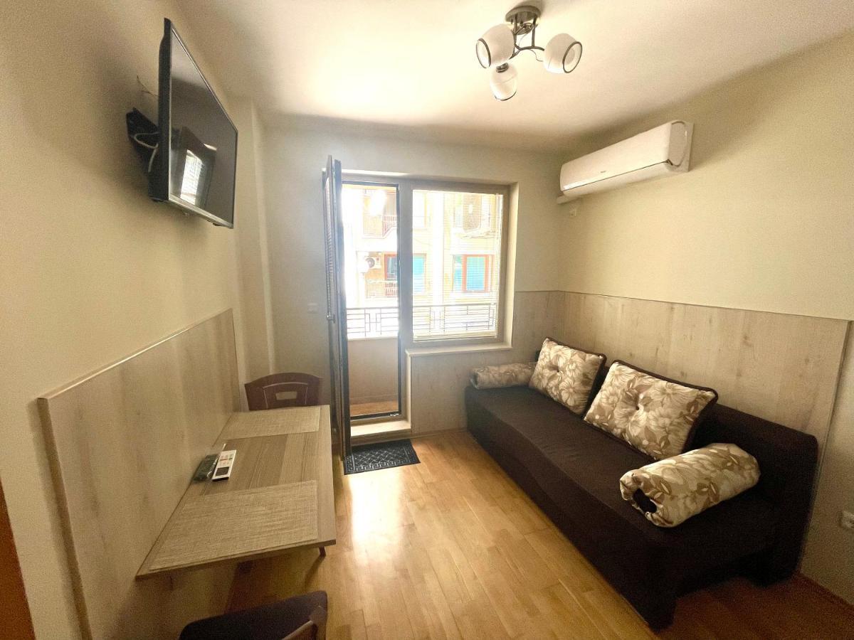 Ferienwohnung Sunny Warna Exterior foto